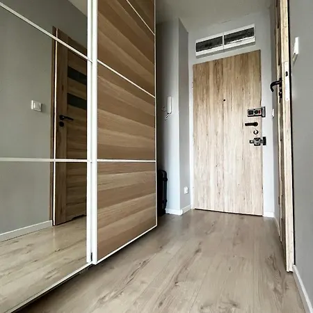 And Sea Apartment *