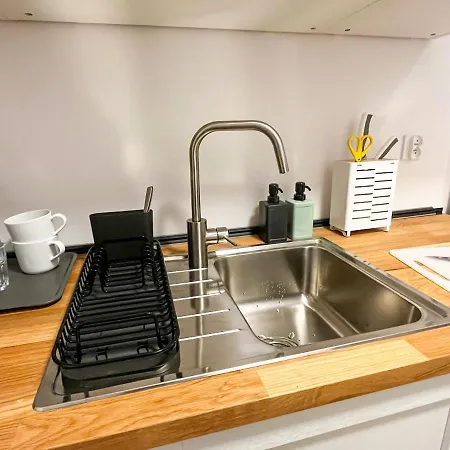 And Sea Apartment *